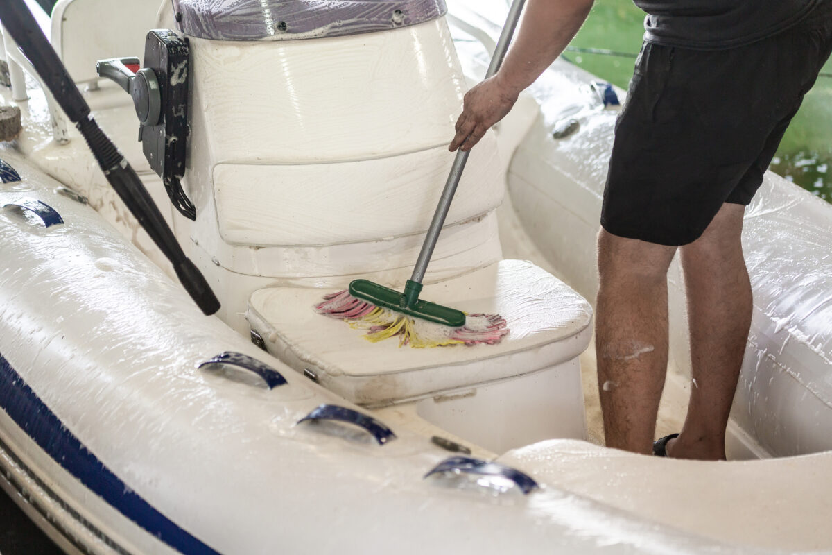 boat detailing near me, boat detail services, boat cleaner, clean boats